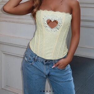 White Fox Sabrina carpenter Yellow Corset